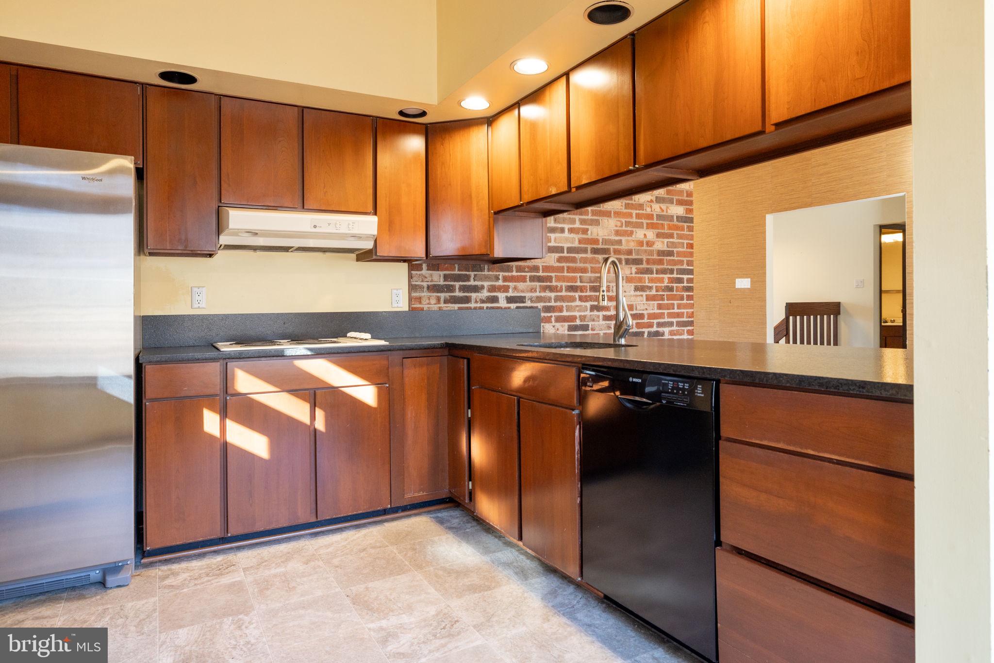 108 Interpromontory Rd