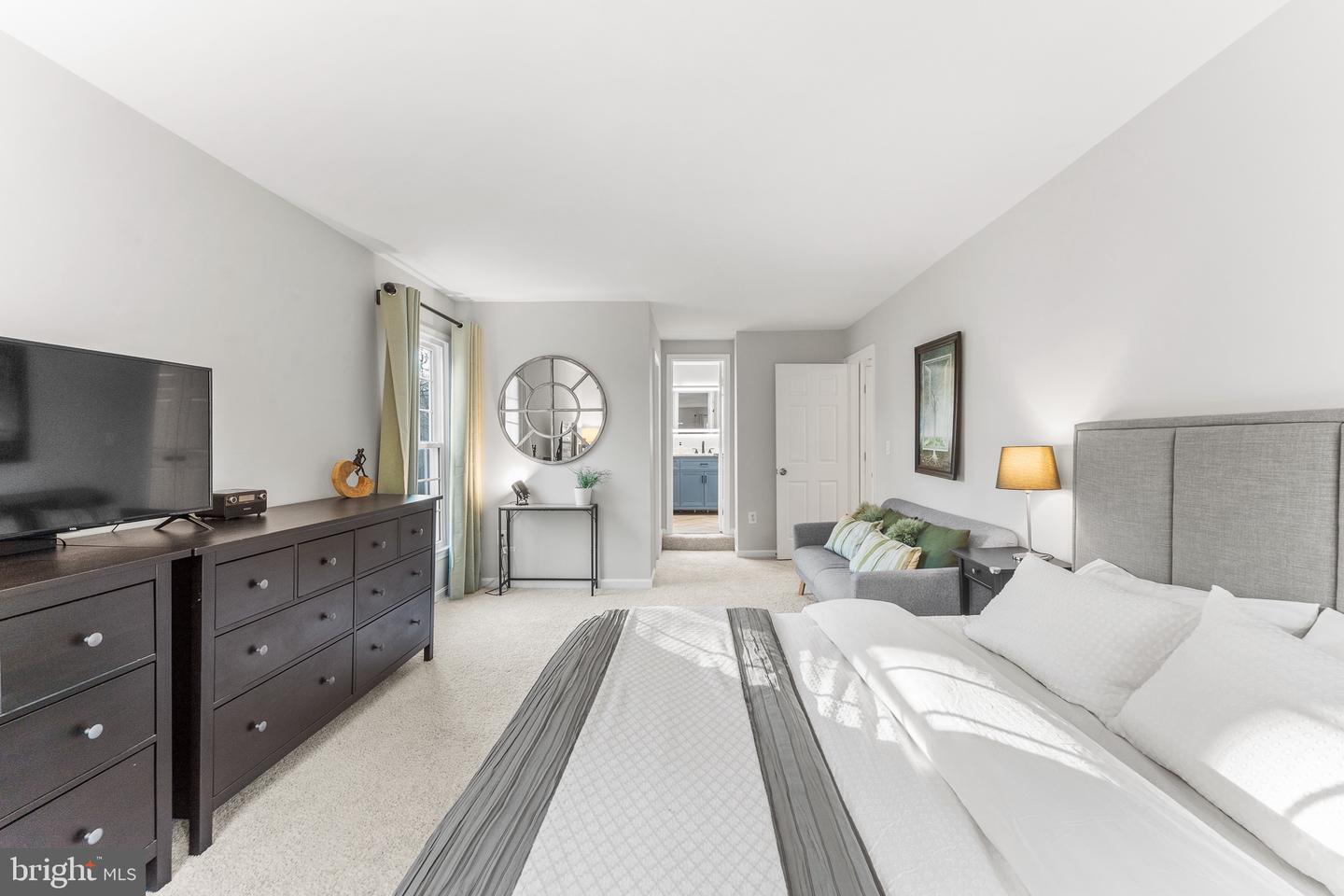 1373 Carpers Farm Way