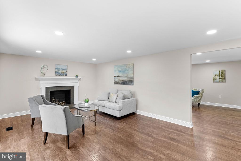 12857 Tewksbury Dr