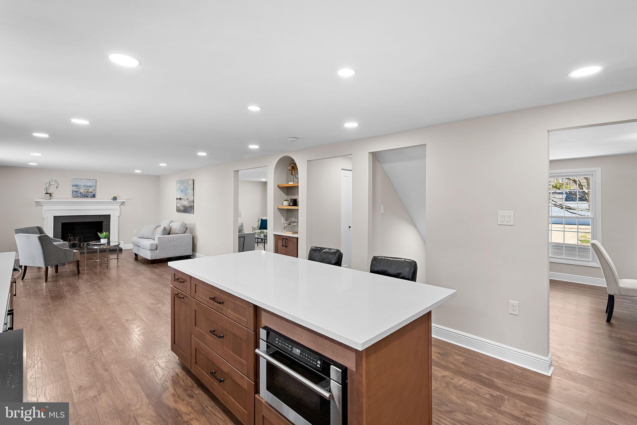 12857 Tewksbury Dr