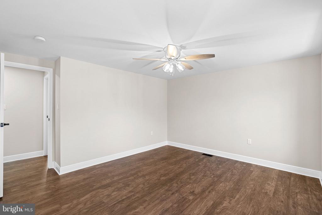 12857 Tewksbury Dr