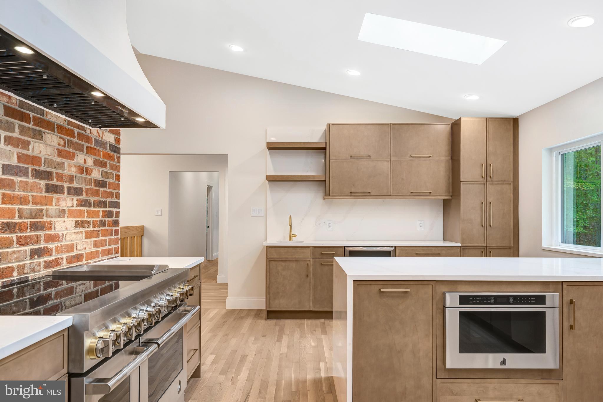 108 INTERPROMONTORY ROAD