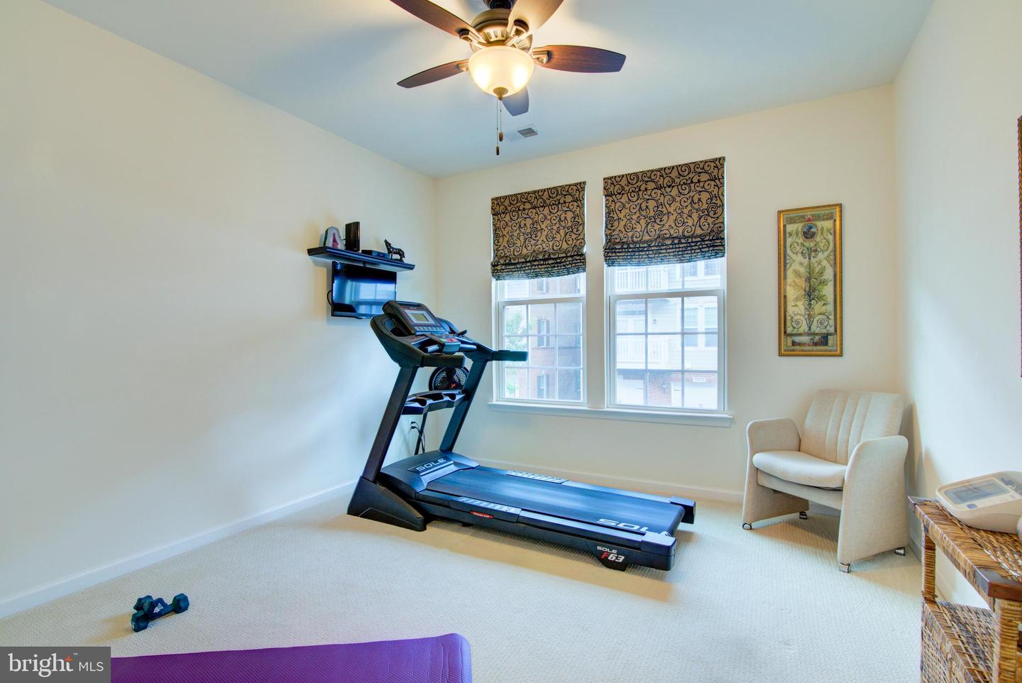 13764 Earhart Cir