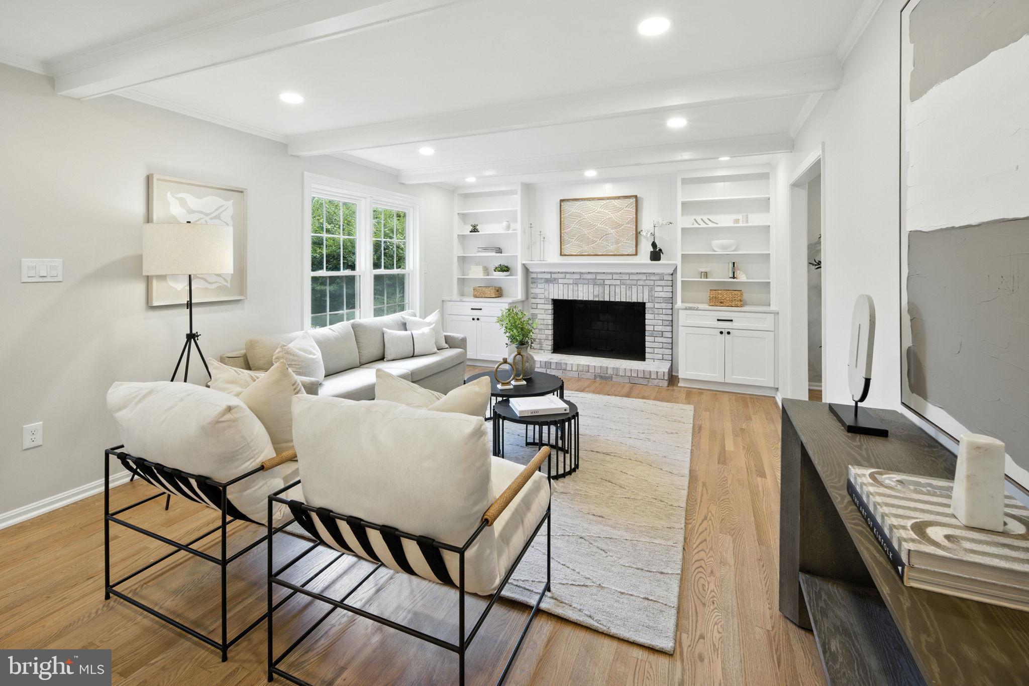 9509 LIBERTY TREE LANE