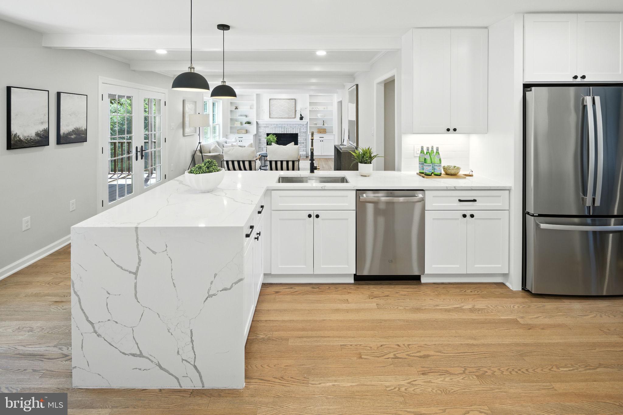 9509 LIBERTY TREE LANE