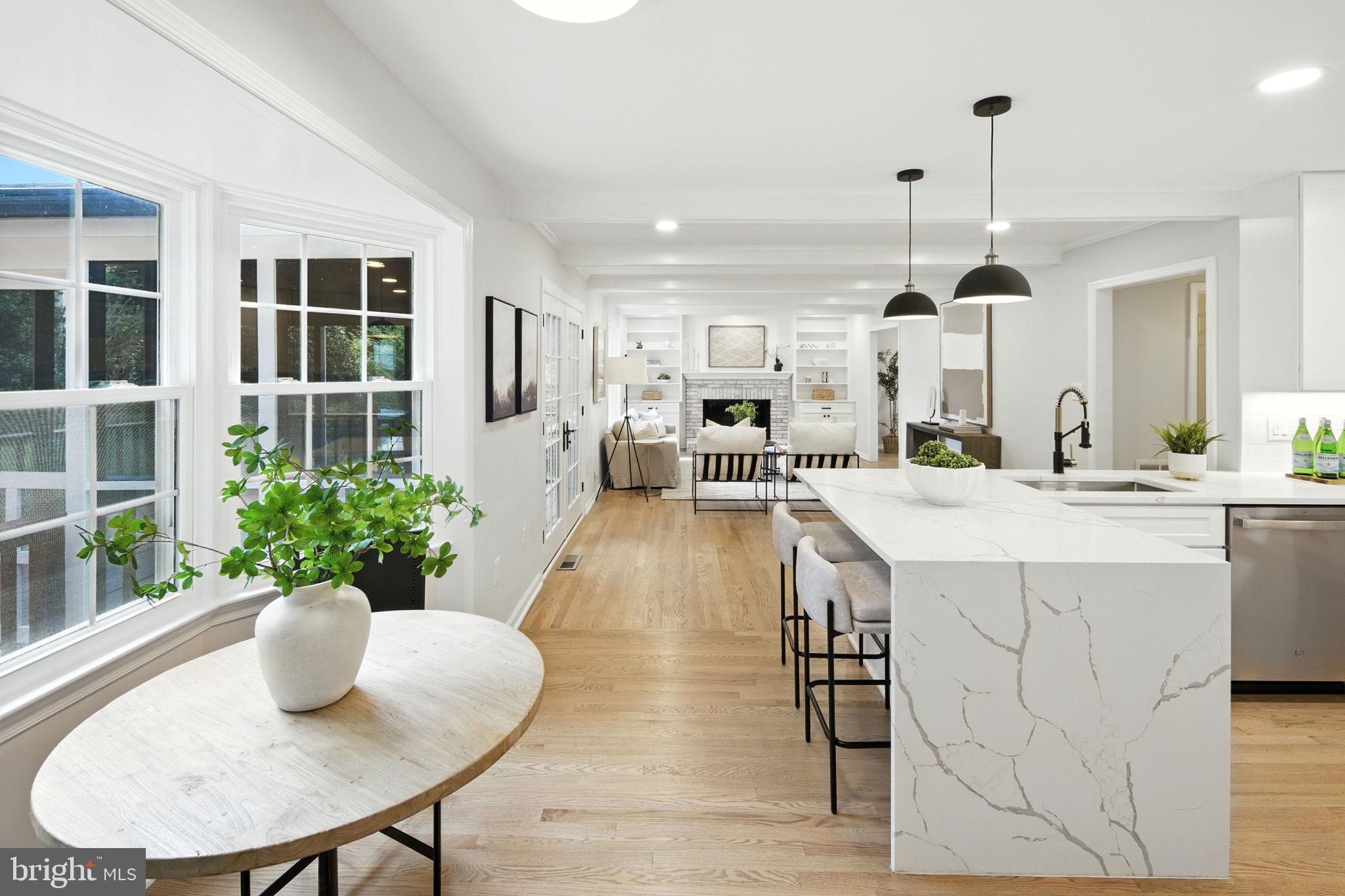 9509 LIBERTY TREE LANE