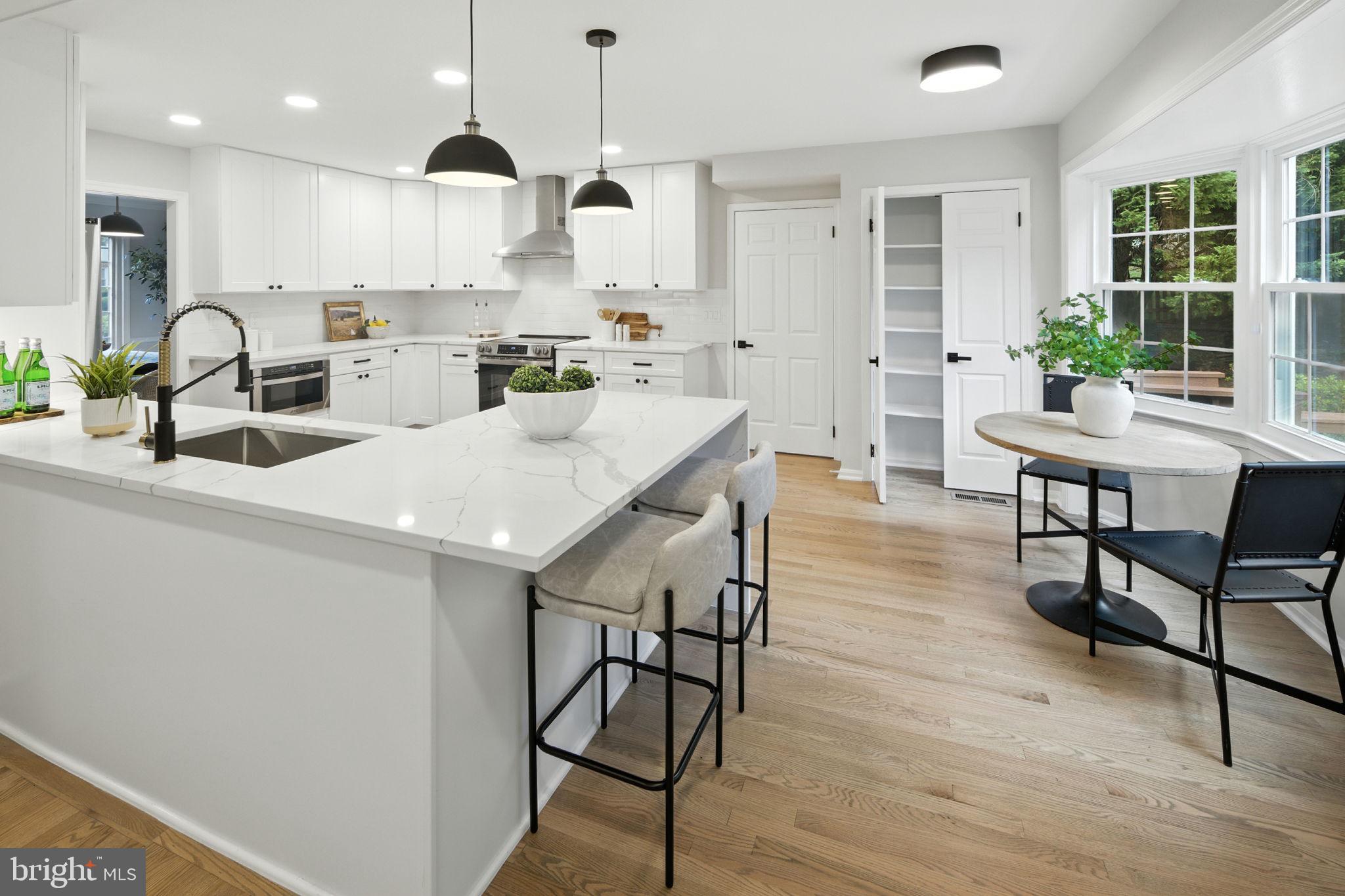 9509 LIBERTY TREE LANE