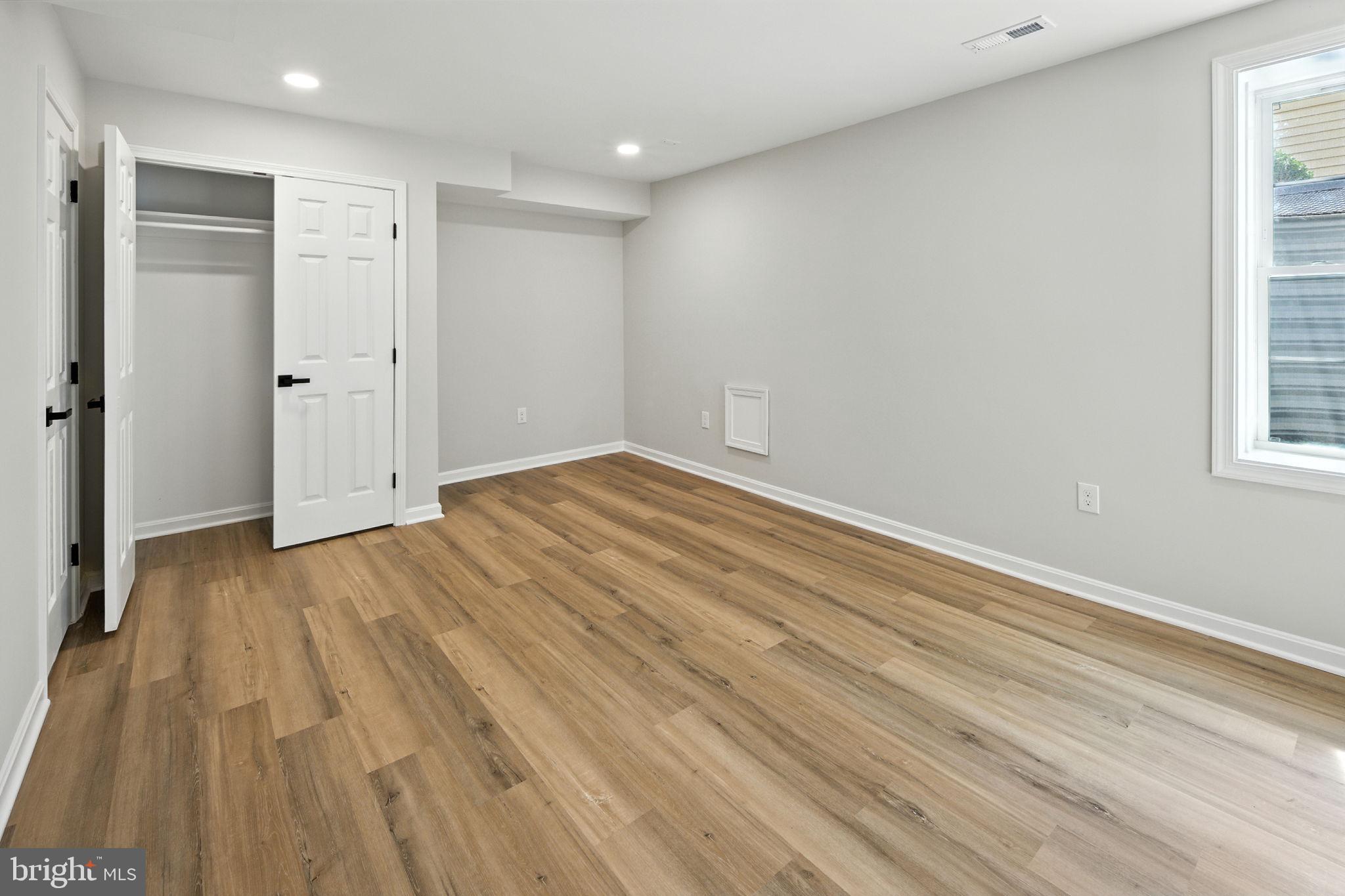 9509 LIBERTY TREE LANE