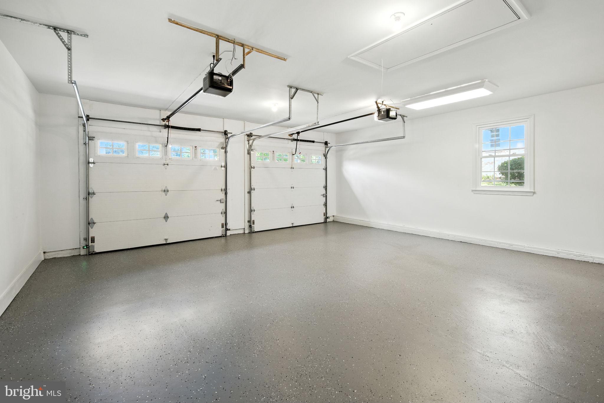 9509 LIBERTY TREE LANE