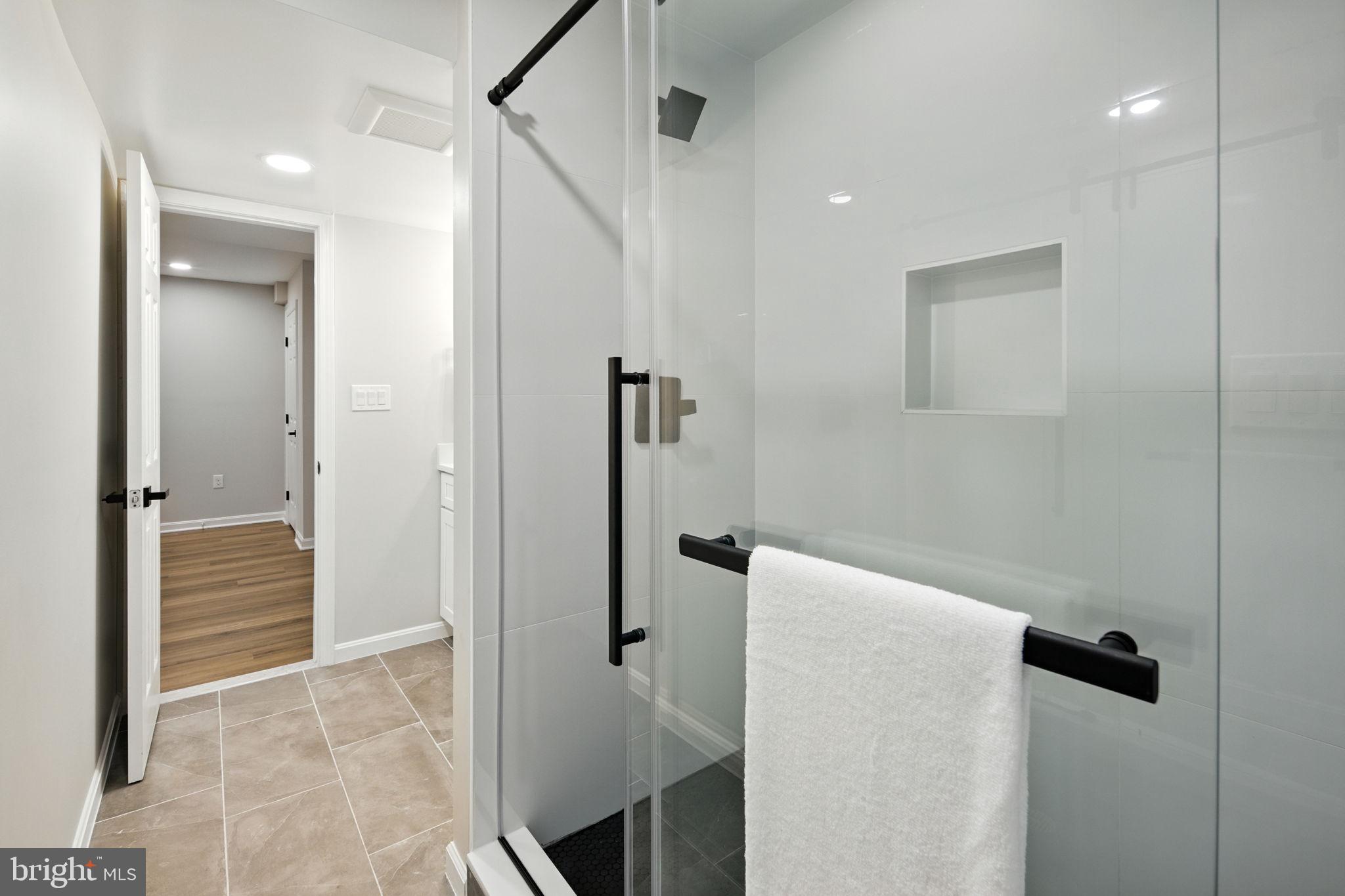 9509 LIBERTY TREE LANE