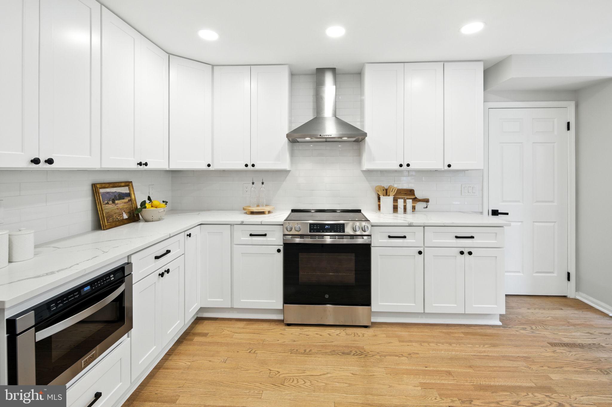 9509 LIBERTY TREE LANE