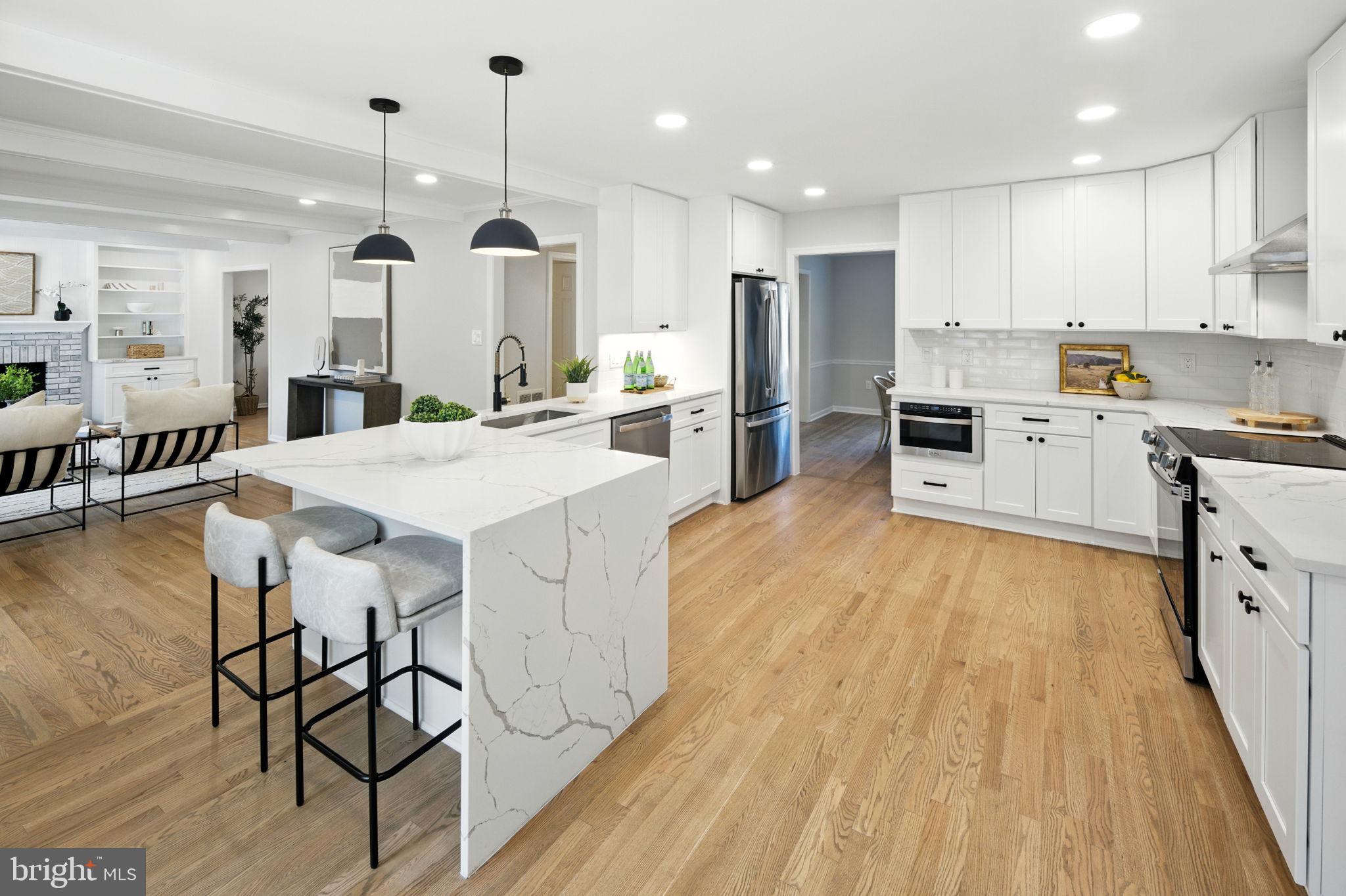 9509 LIBERTY TREE LANE