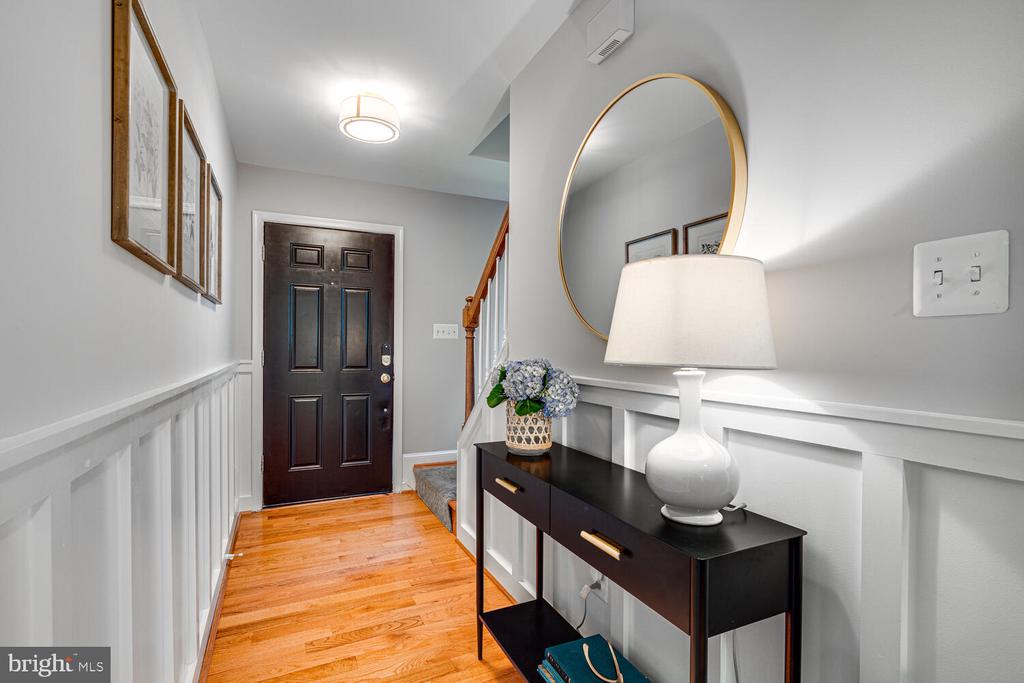 2091 Cobblestone Ln
