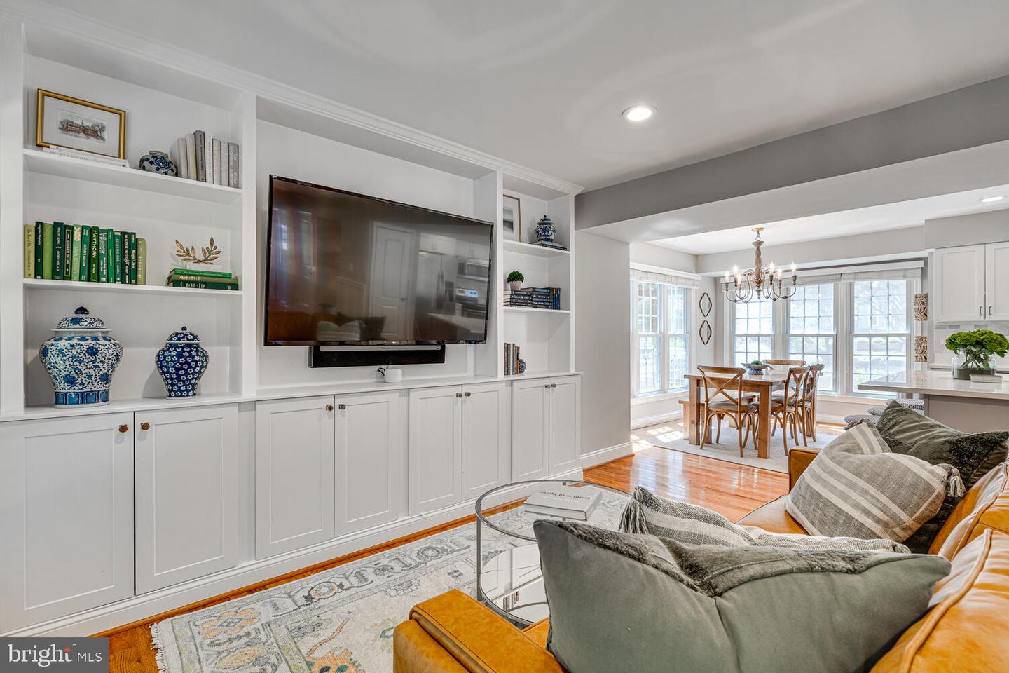 2091 Cobblestone Ln