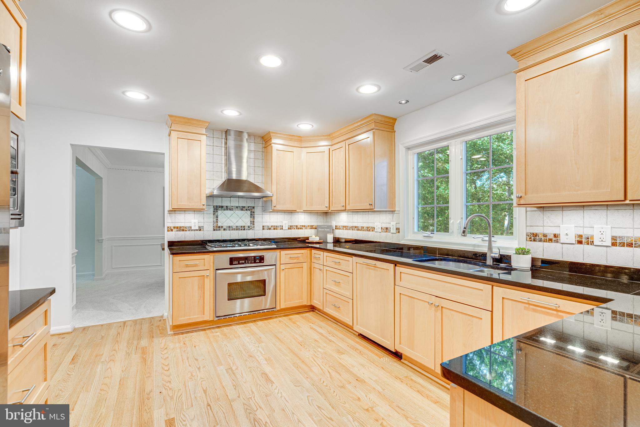 1374 CARPERS FARM WAY