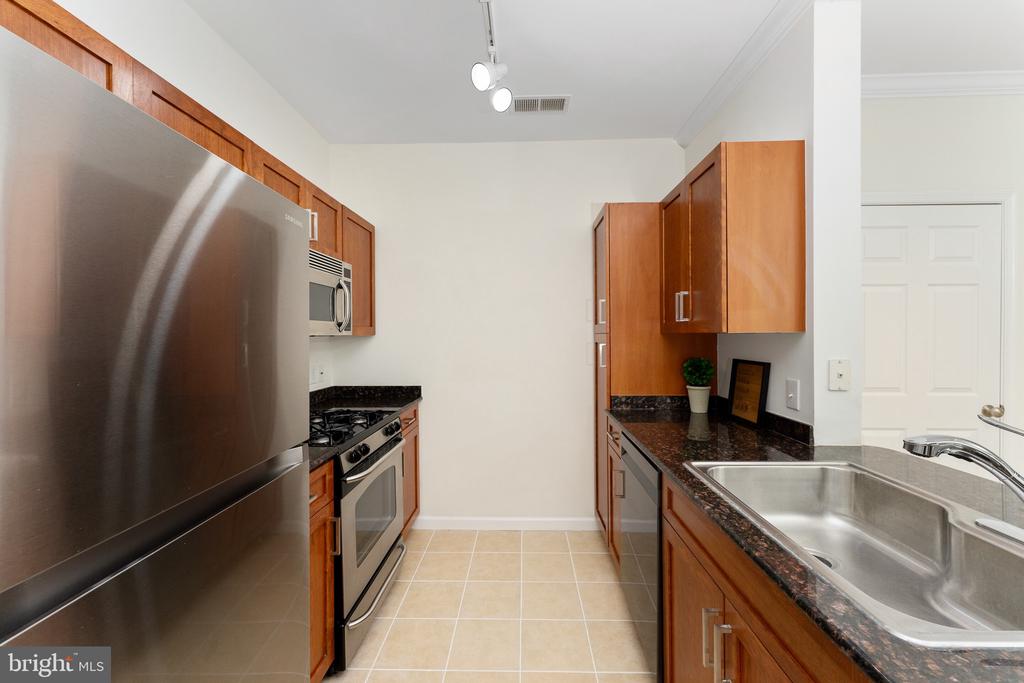 12925 CENTRE PARK CIRCLE 311
