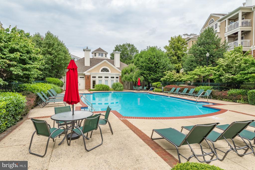 12915 ALTON SQUARE 416