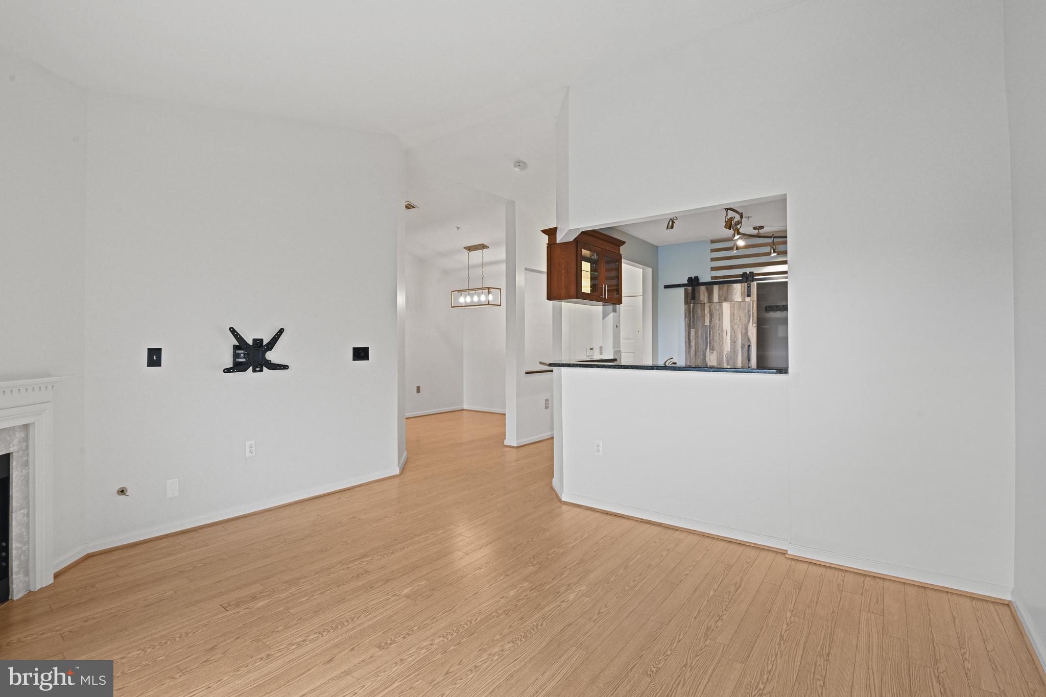 12915 ALTON SQUARE 416