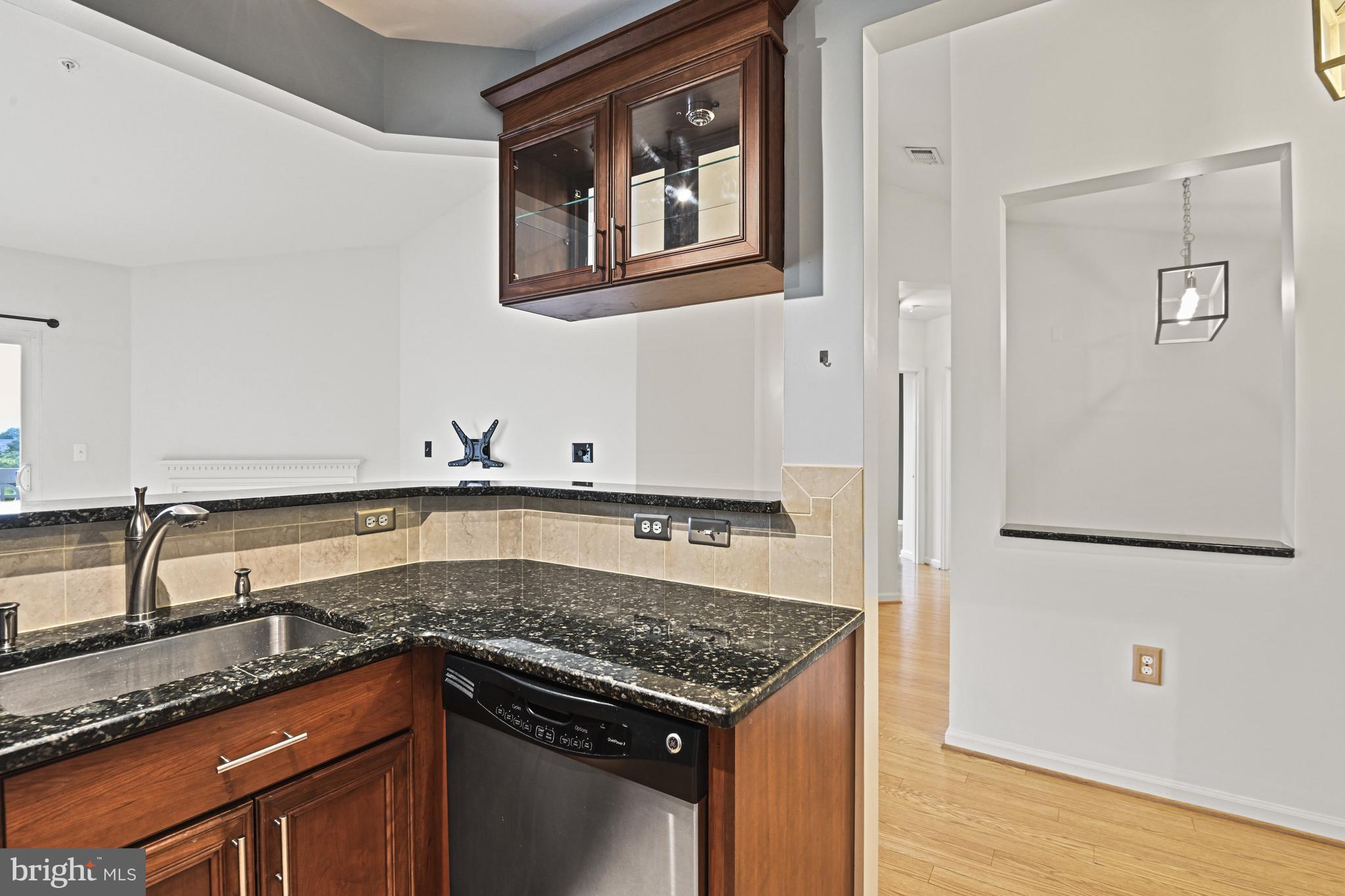 12915 ALTON SQUARE 416