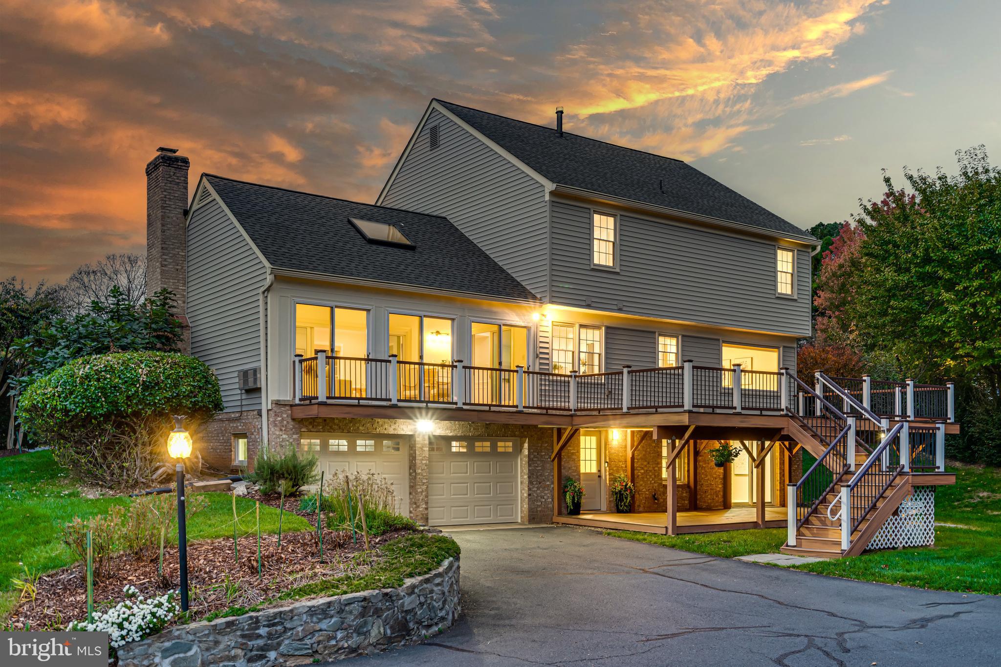 1332 CARPERS FARM WAY