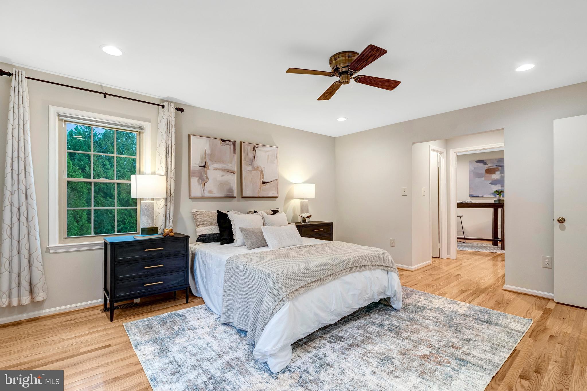 1332 CARPERS FARM WAY