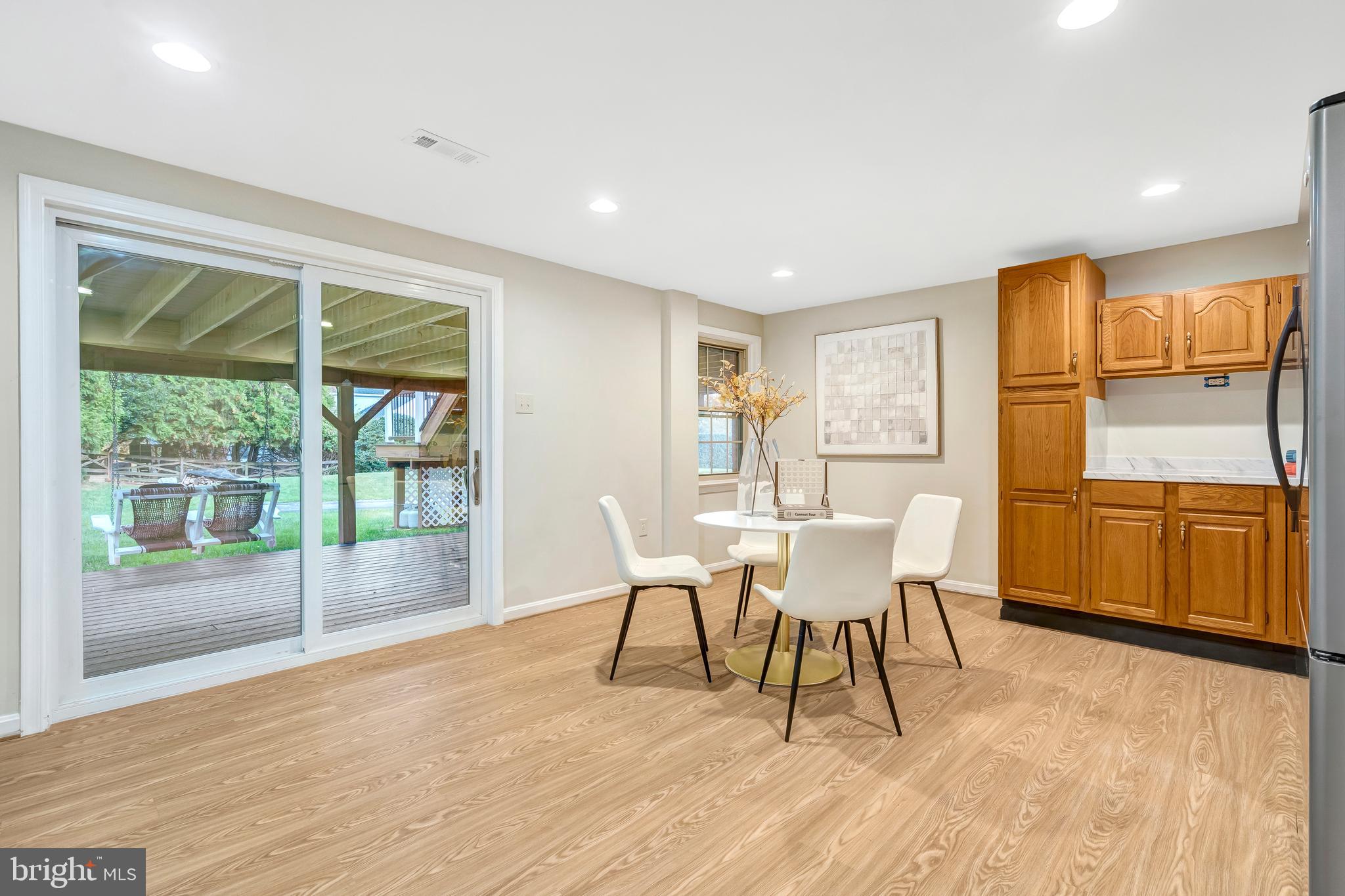 1332 CARPERS FARM WAY