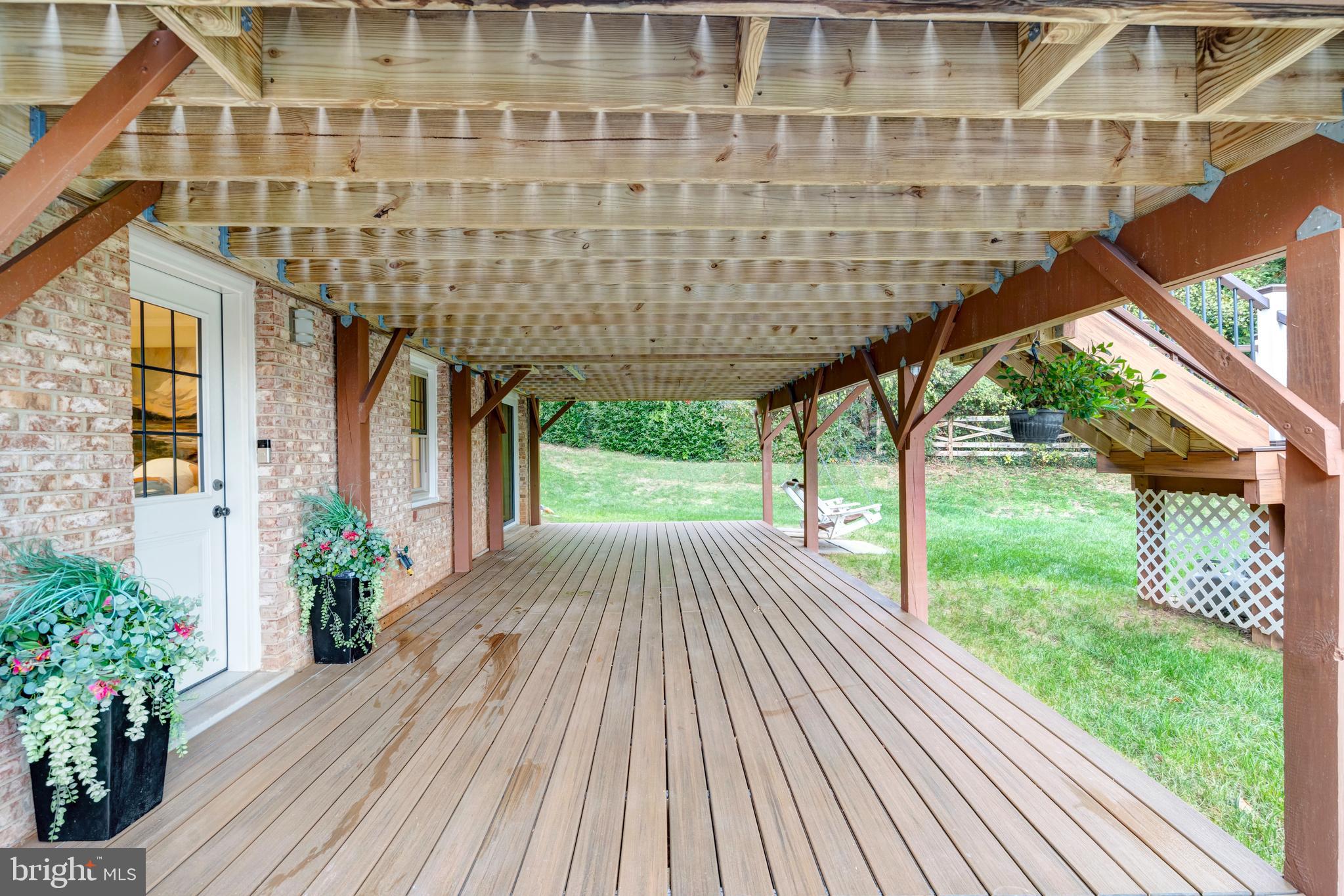 1332 CARPERS FARM WAY