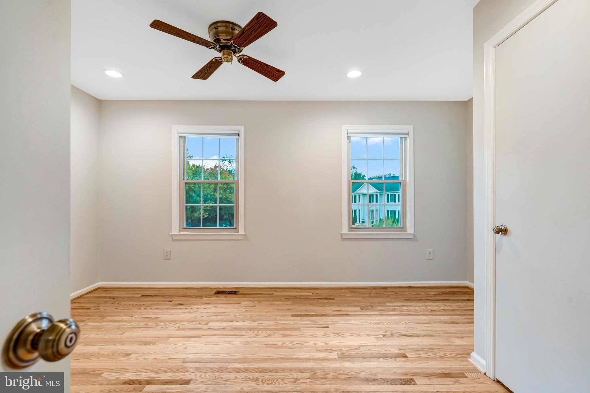 1332 CARPERS FARM WAY