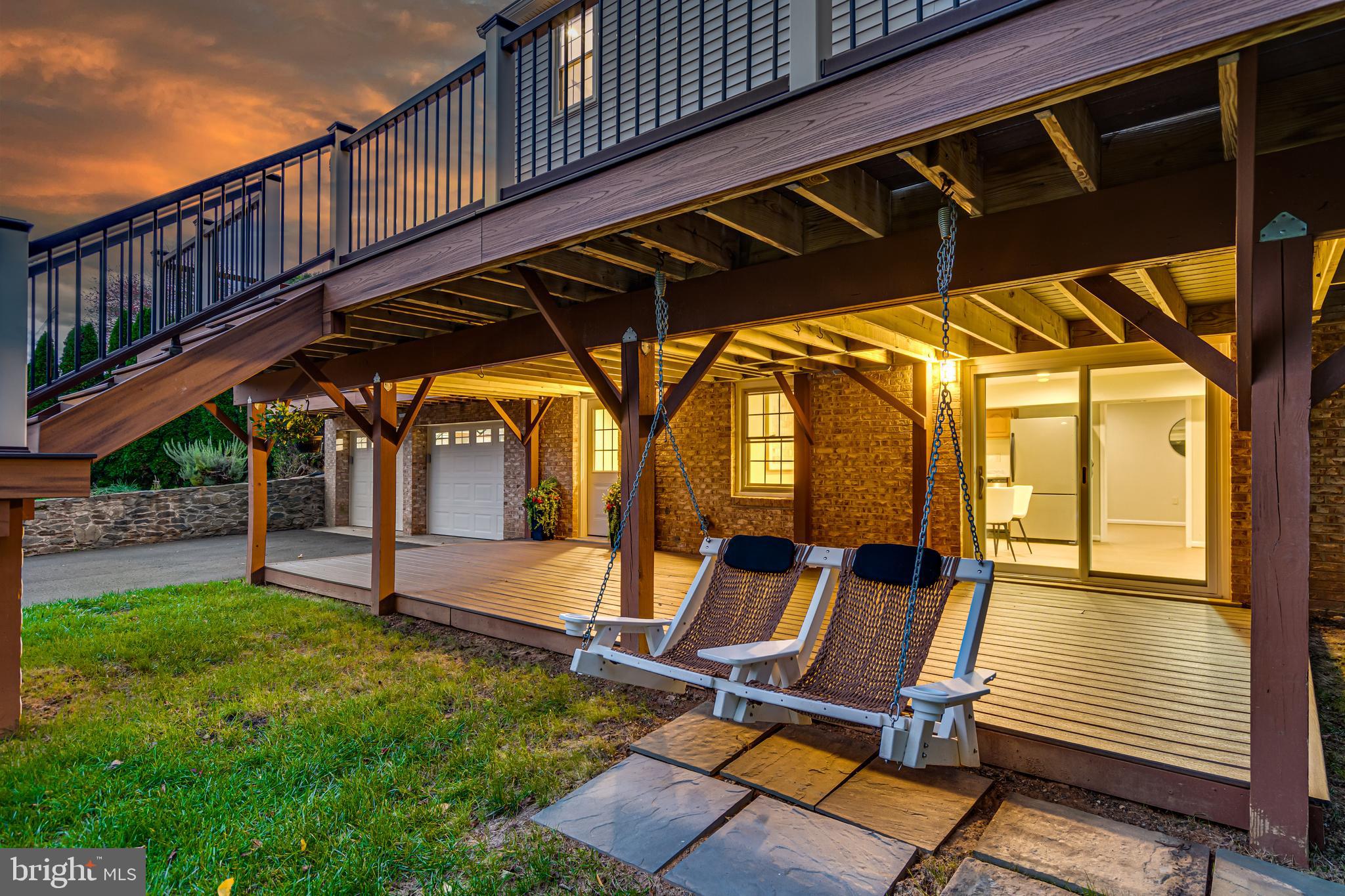 1332 CARPERS FARM WAY