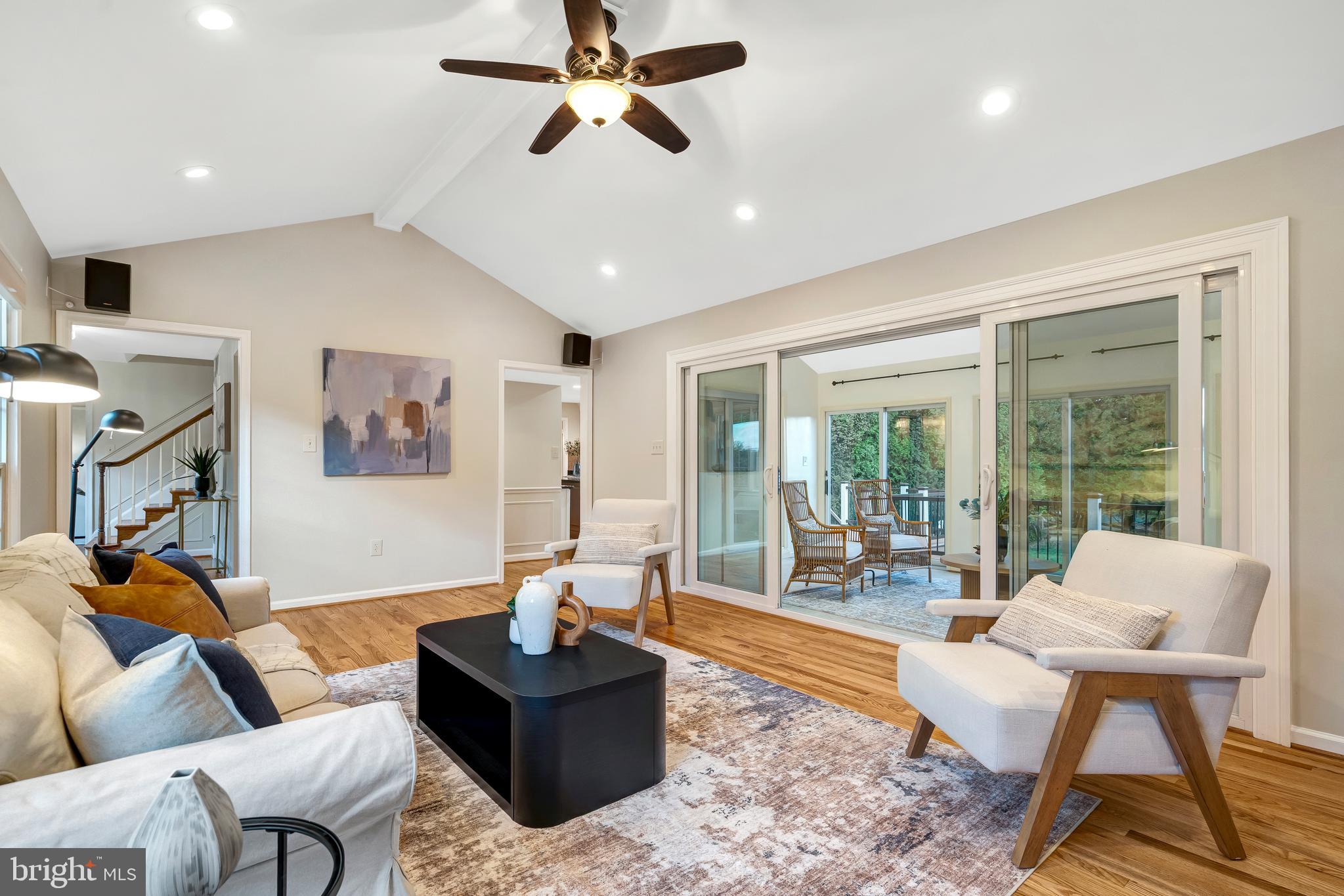 1332 CARPERS FARM WAY