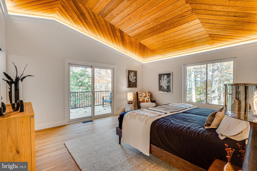 108 INTERPROMONTORY ROAD