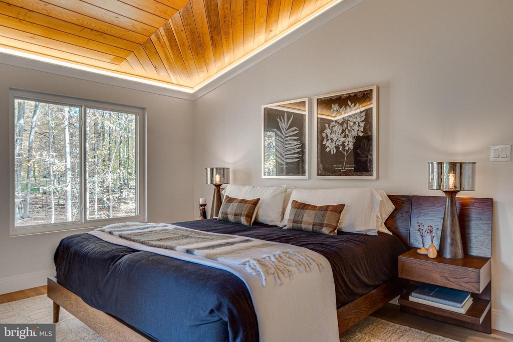 108 INTERPROMONTORY ROAD