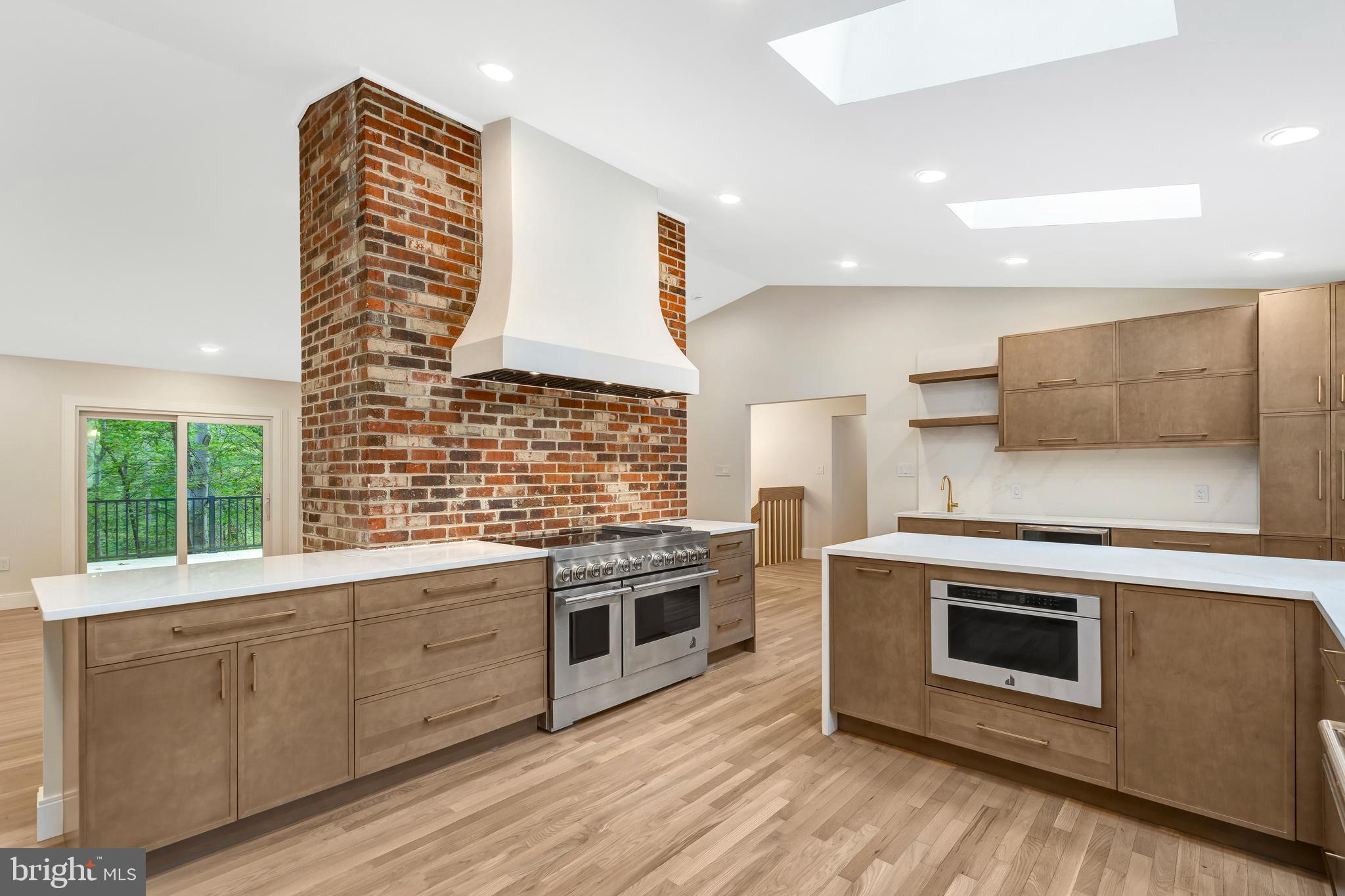 108 INTERPROMONTORY ROAD