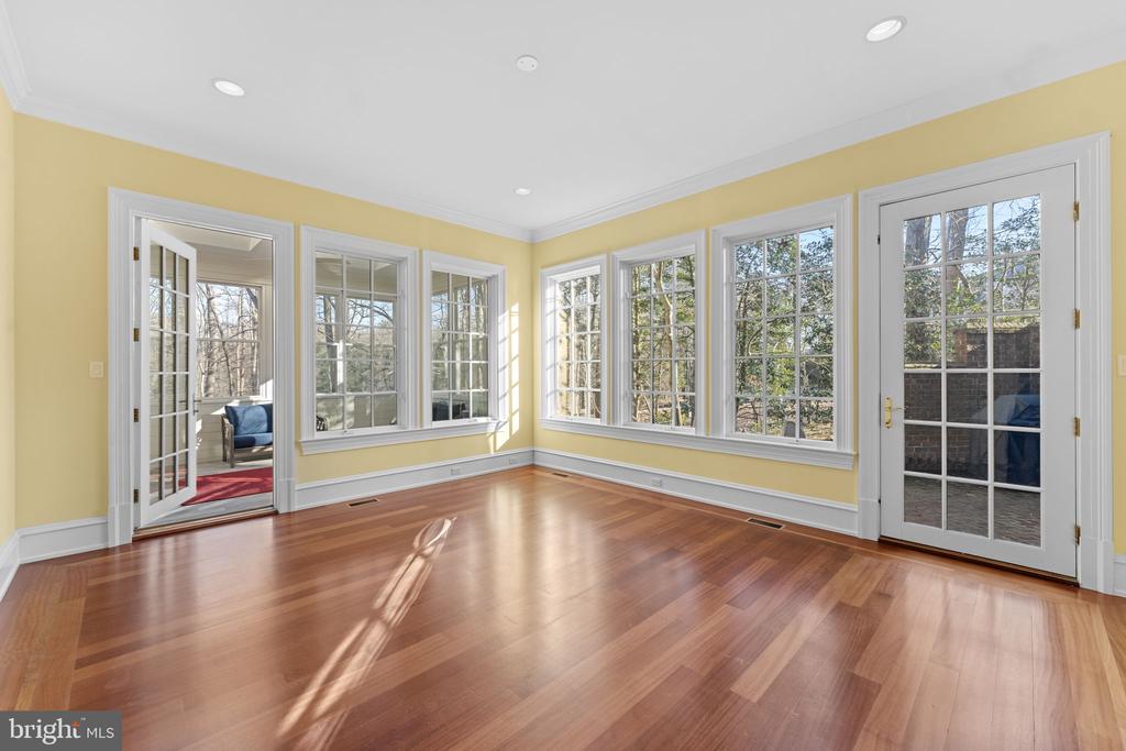 8541 OLD DOMINION DRIVE