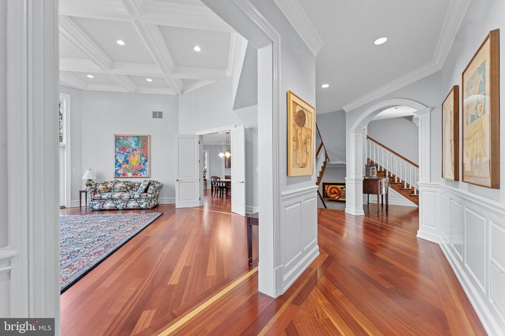 8541 OLD DOMINION DRIVE