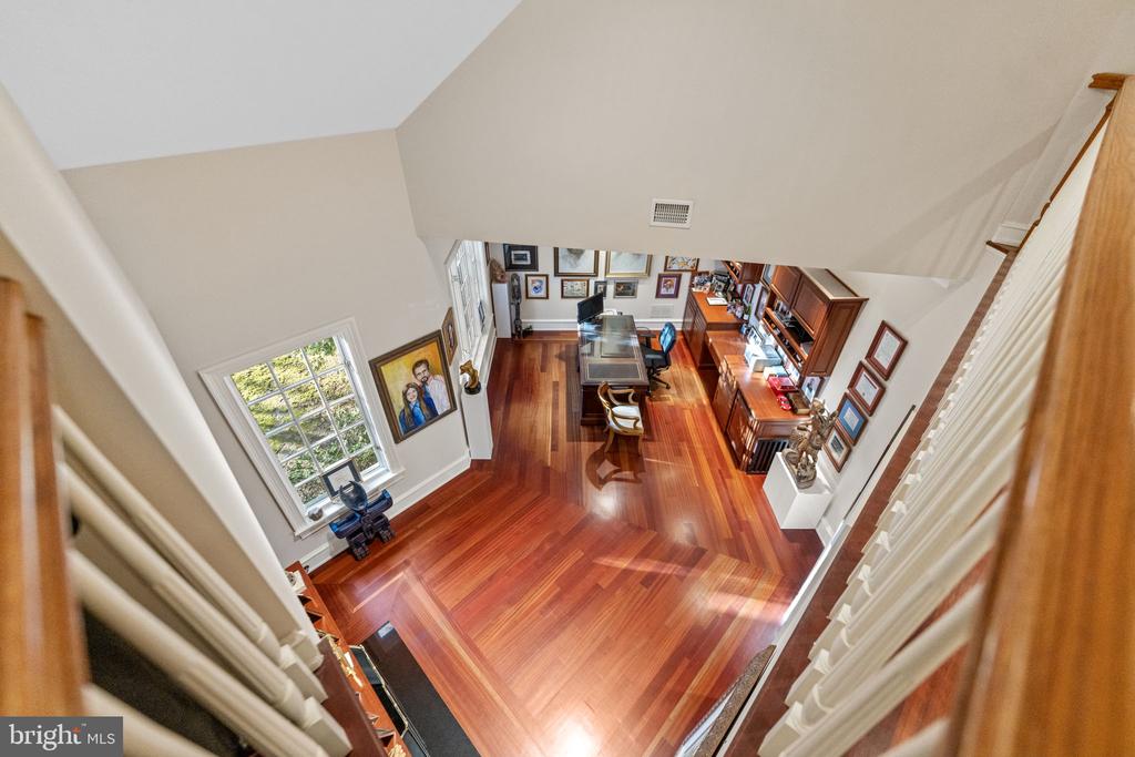 8541 OLD DOMINION DRIVE