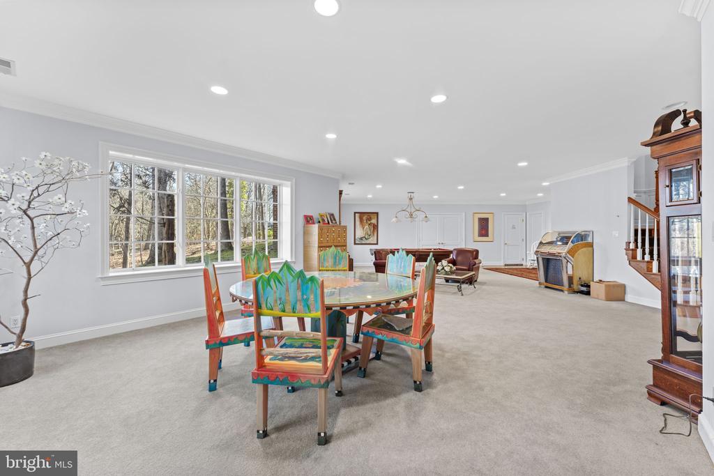 8541 OLD DOMINION DRIVE