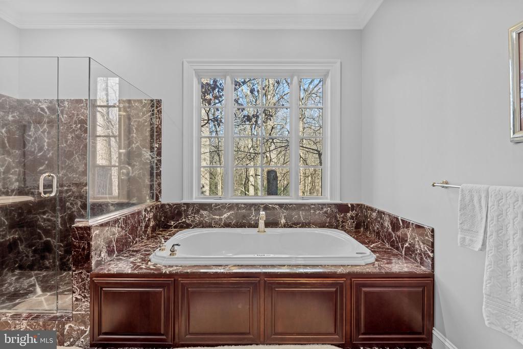8541 OLD DOMINION DRIVE