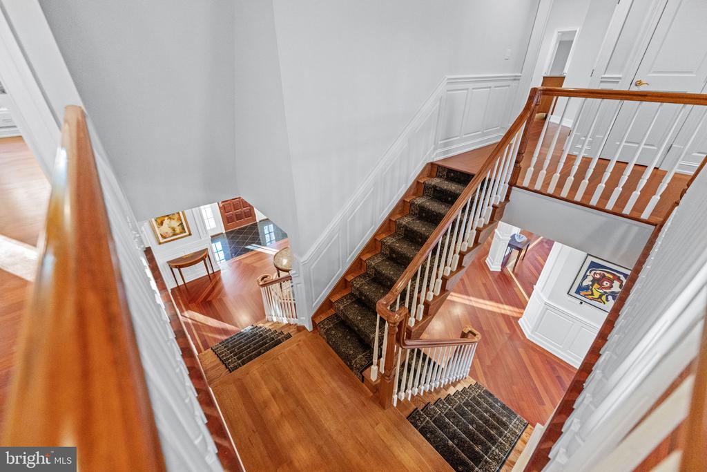 8541 OLD DOMINION DRIVE