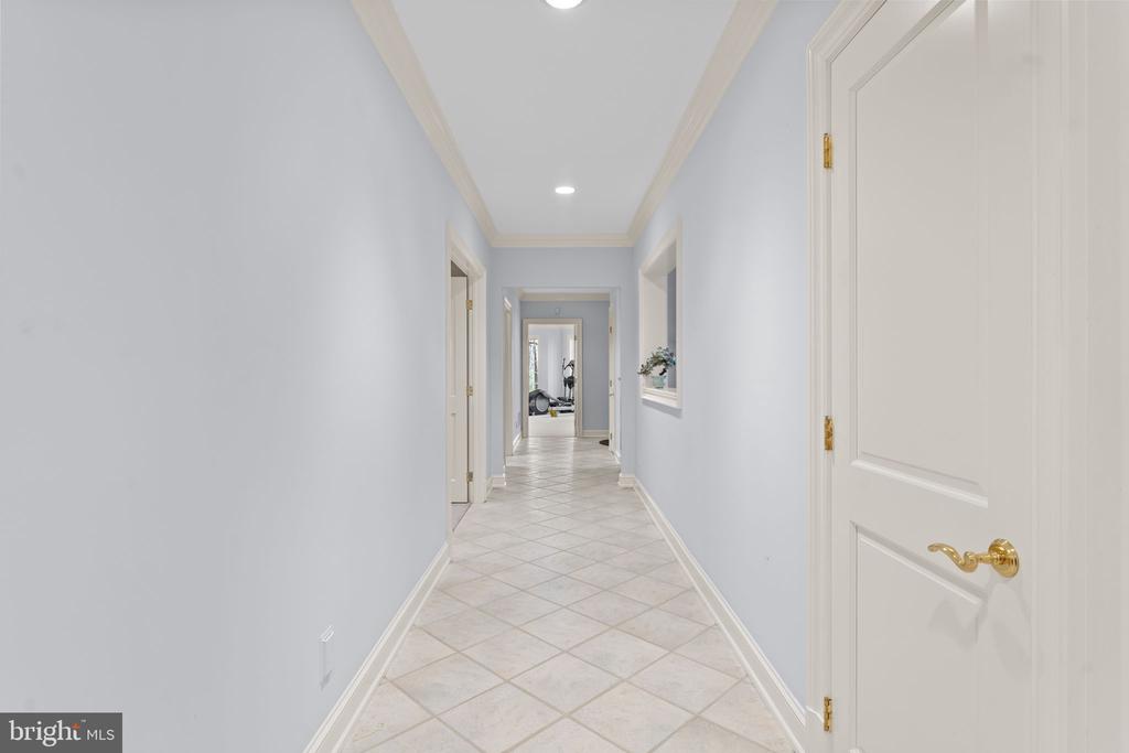 8541 OLD DOMINION DRIVE