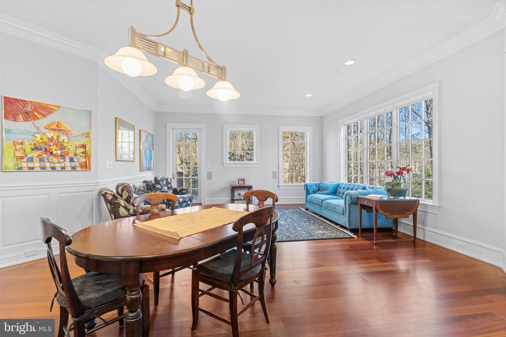 8541 OLD DOMINION DRIVE