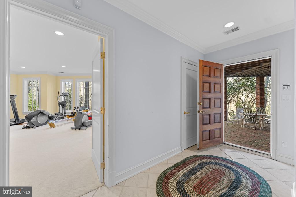 8541 OLD DOMINION DRIVE
