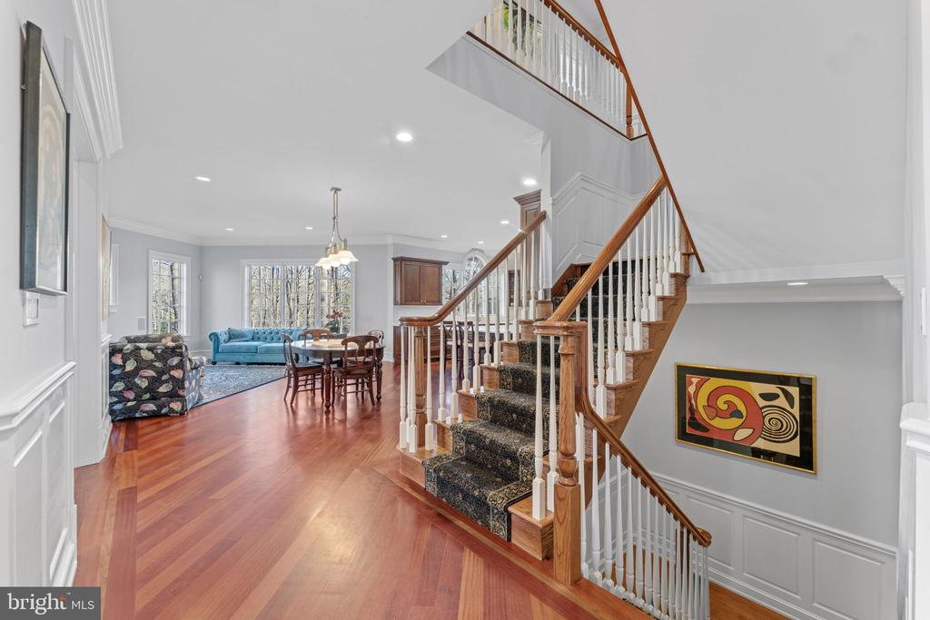 8541 OLD DOMINION DRIVE