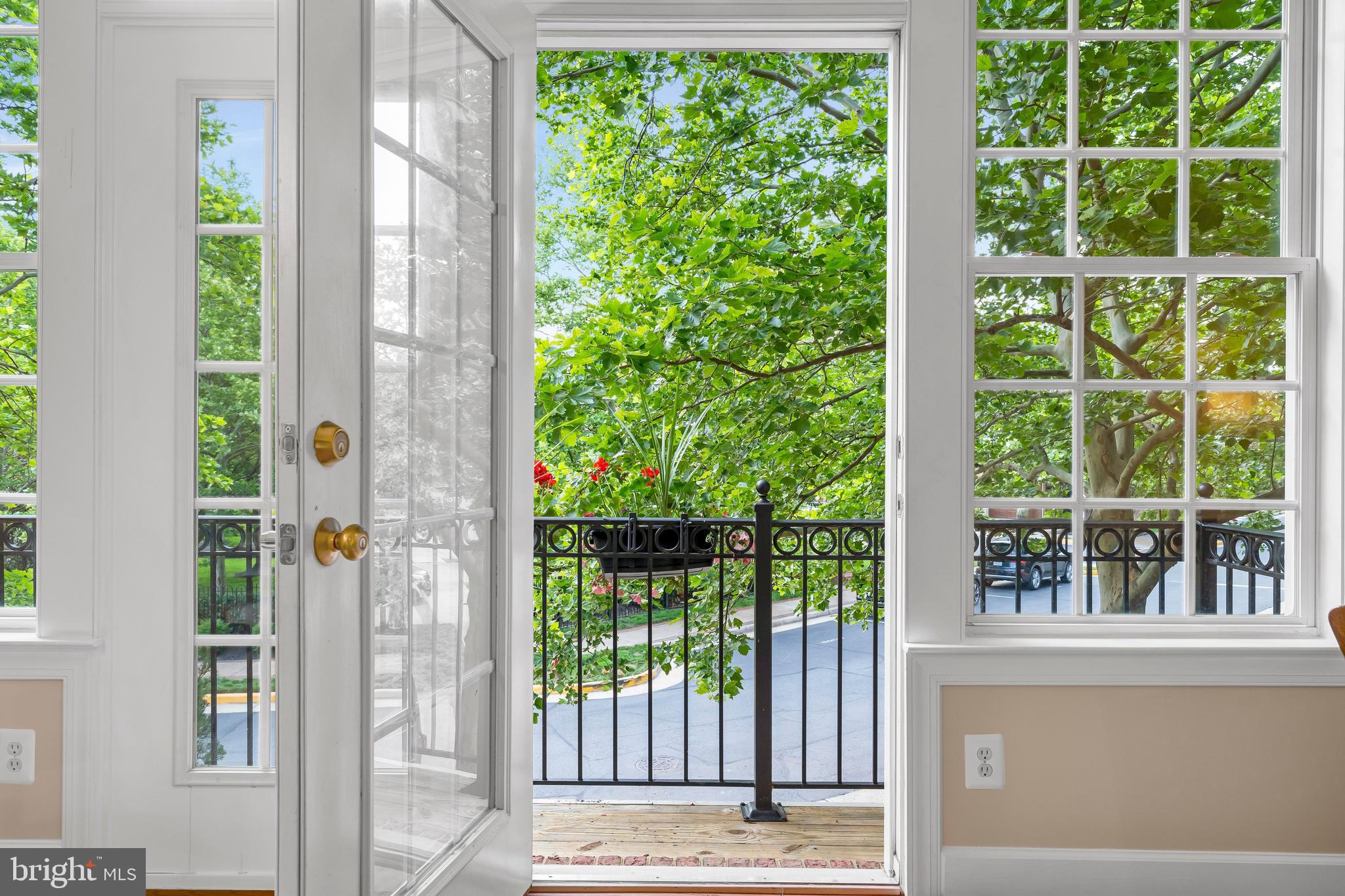 104 HERNDON MILLS CIRCLE