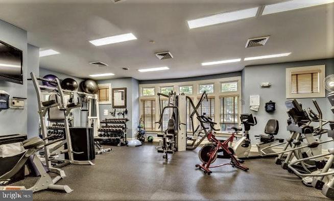 12170 ABINGTON HALL PLACE Unit: 303
