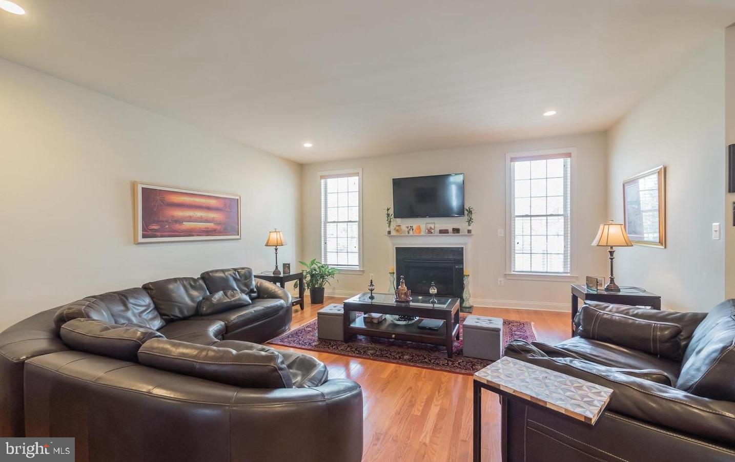 23183 Royville Heights Ter