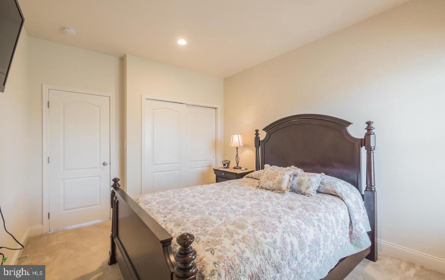 23183 Royville Heights Ter