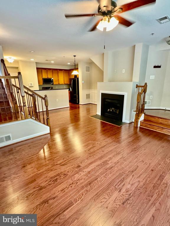6251 Woodruff Springs Way