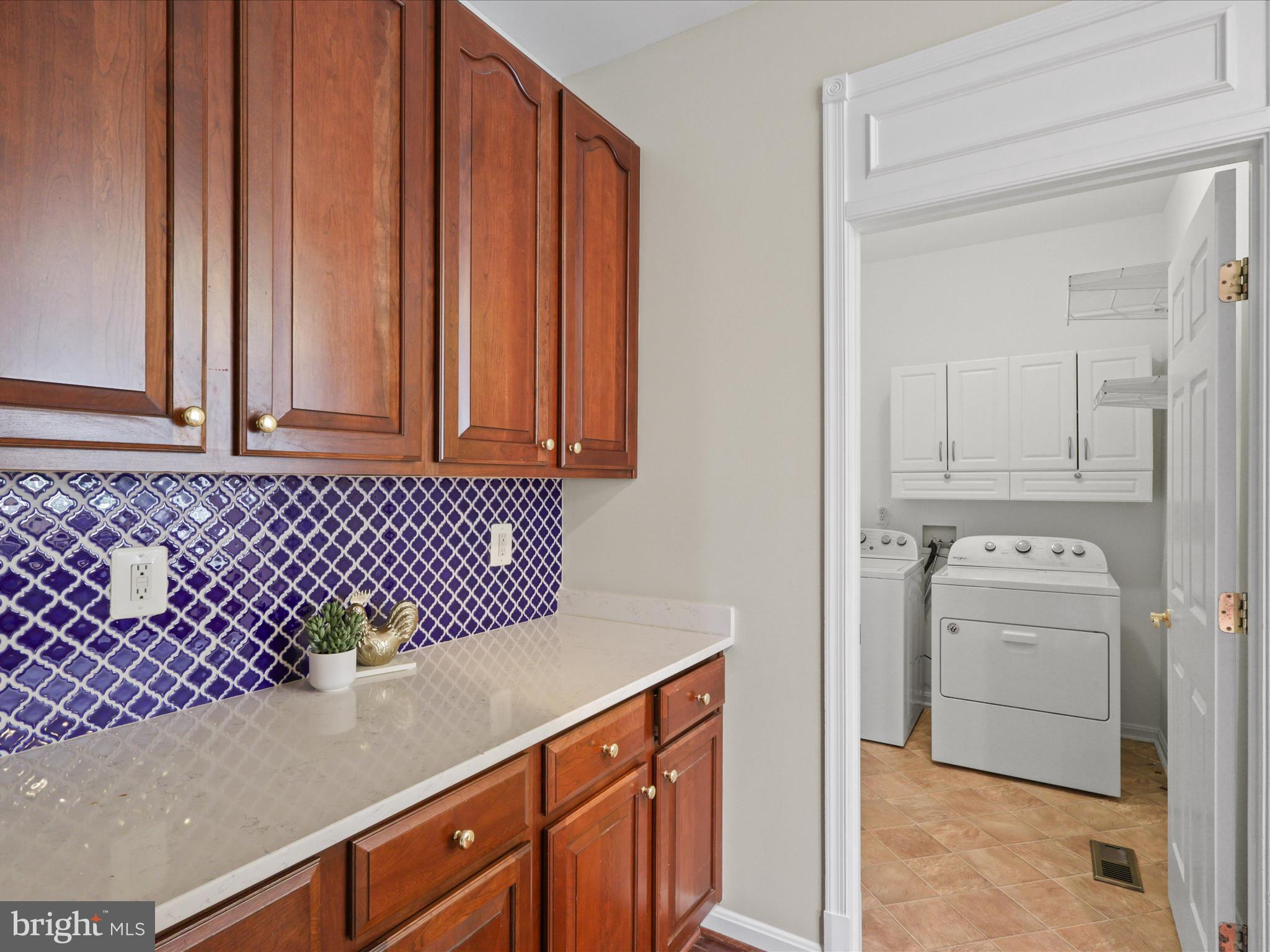 6004 HORTONS MILL COURT