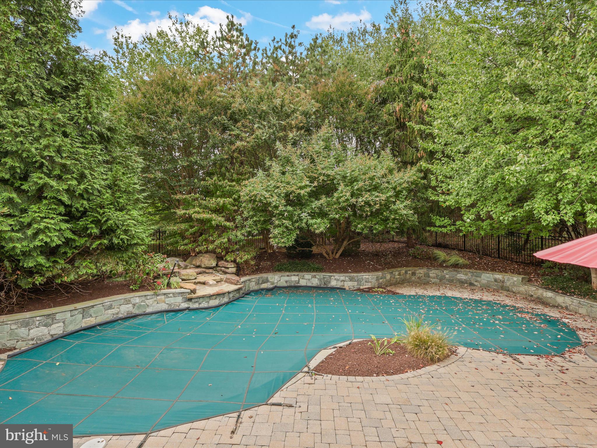 6004 HORTONS MILL COURT